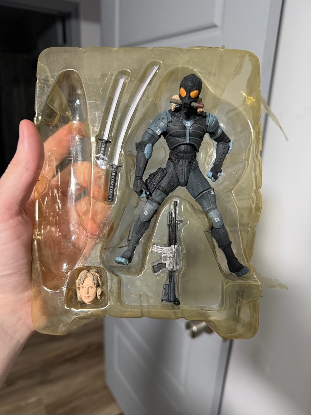 Metal Gear Solid 2 Raiden Action Figure w/ Accessories Original Tray